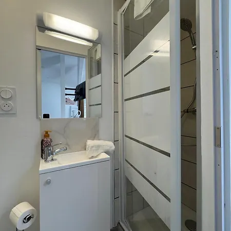 Petit Studio, Fonctionnel 2c Апартаменты
